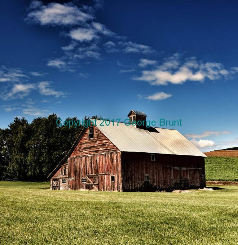 Old Red Barn, by George Brunt. ID 8gb5206-7